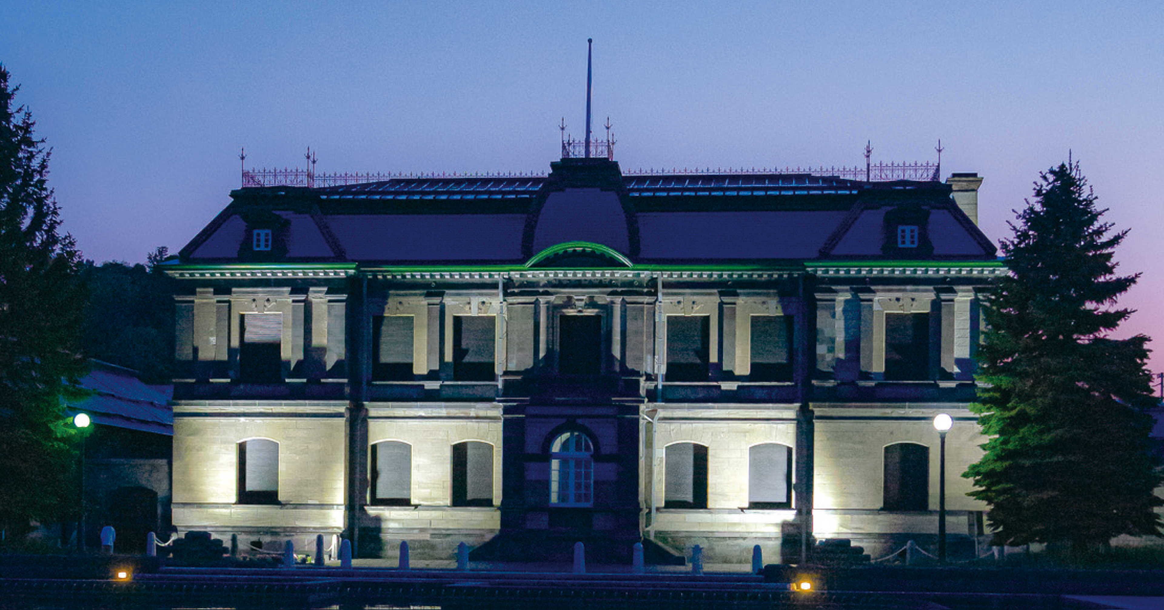 一歩踏み入れるとタイムスリップ明治の栄華を感じて