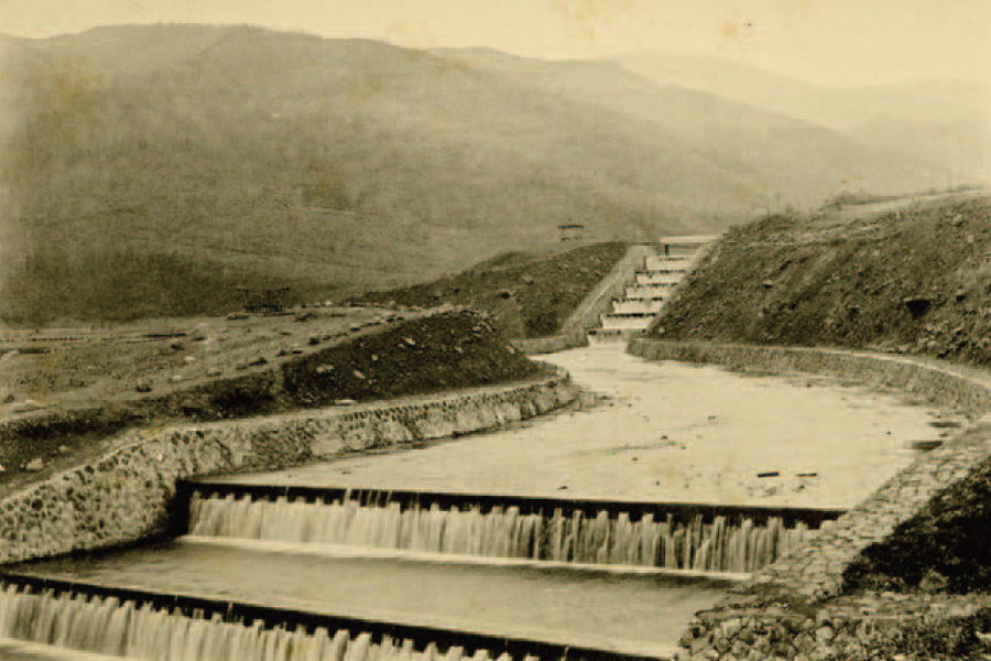 Steps at the Overflow Channel Outlet and Spillway