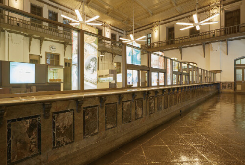 建物内では日本銀行のあゆみ等を紹介